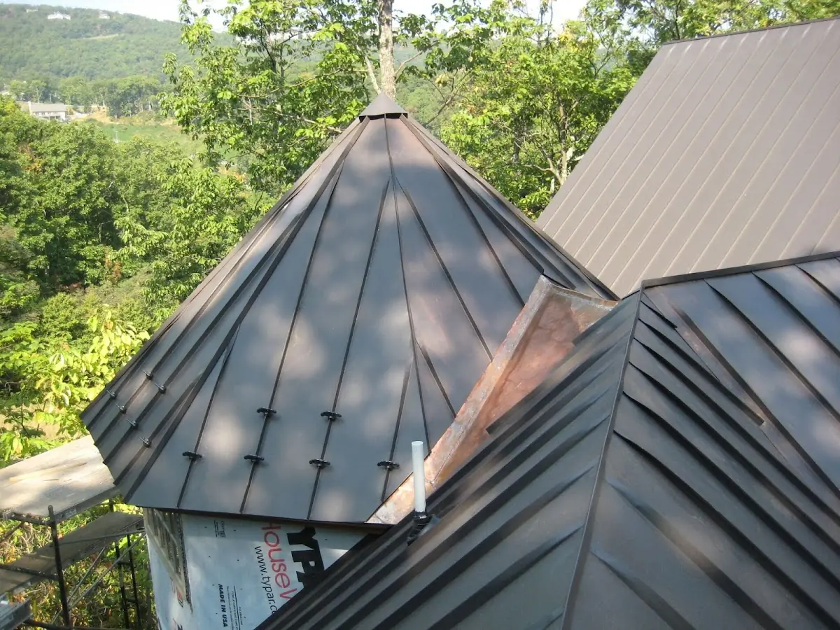 Professional Roof Tarp Installation by Craftsman Roofing in Ludlam